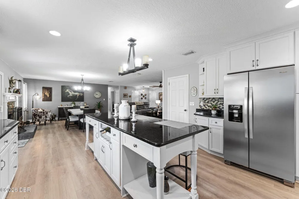 2131 W Poinsettia Drive Port Orange, FL 32128