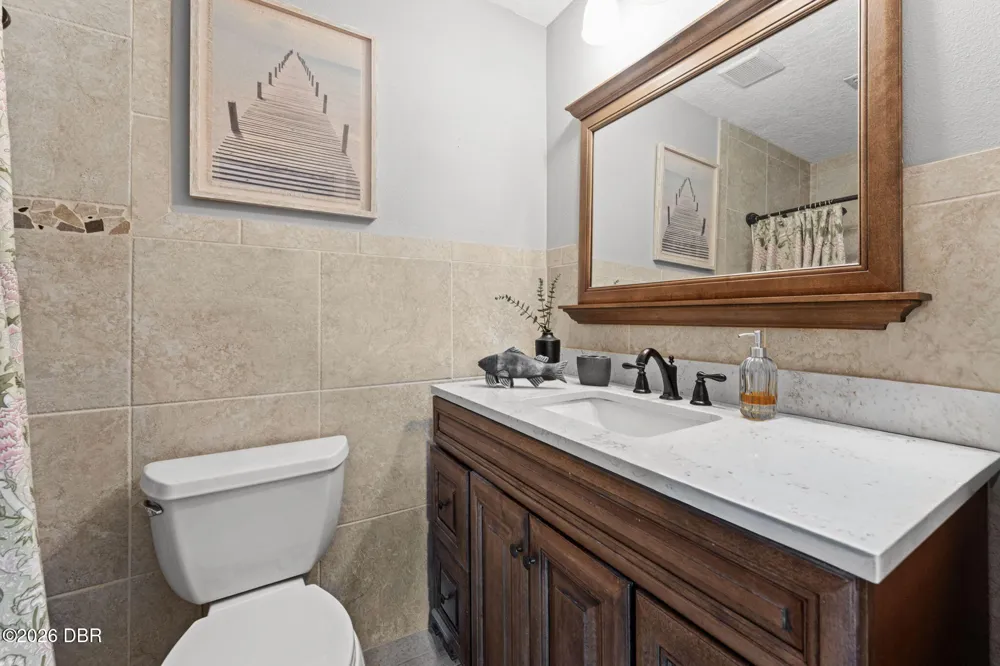 2131 W Poinsettia Drive Port Orange, FL 32128