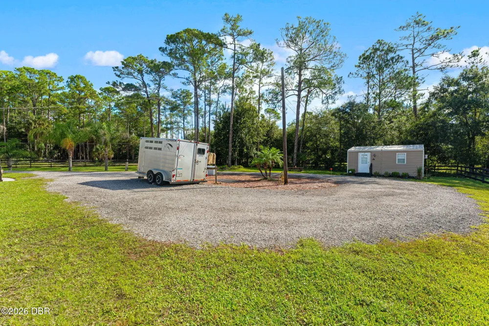 2131 W Poinsettia Drive Port Orange, FL 32128