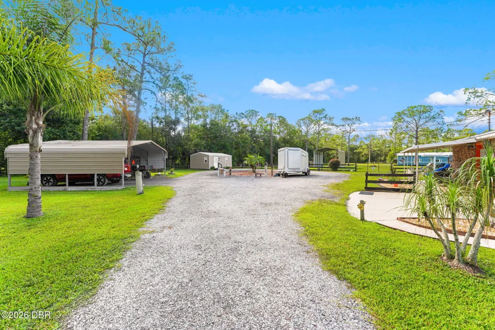 2131 W Poinsettia Drive Port Orange, FL 32128