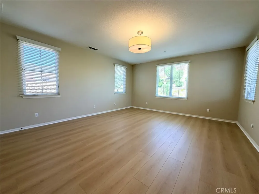 20420 Via Urbino Porter Ranch, CA 91326