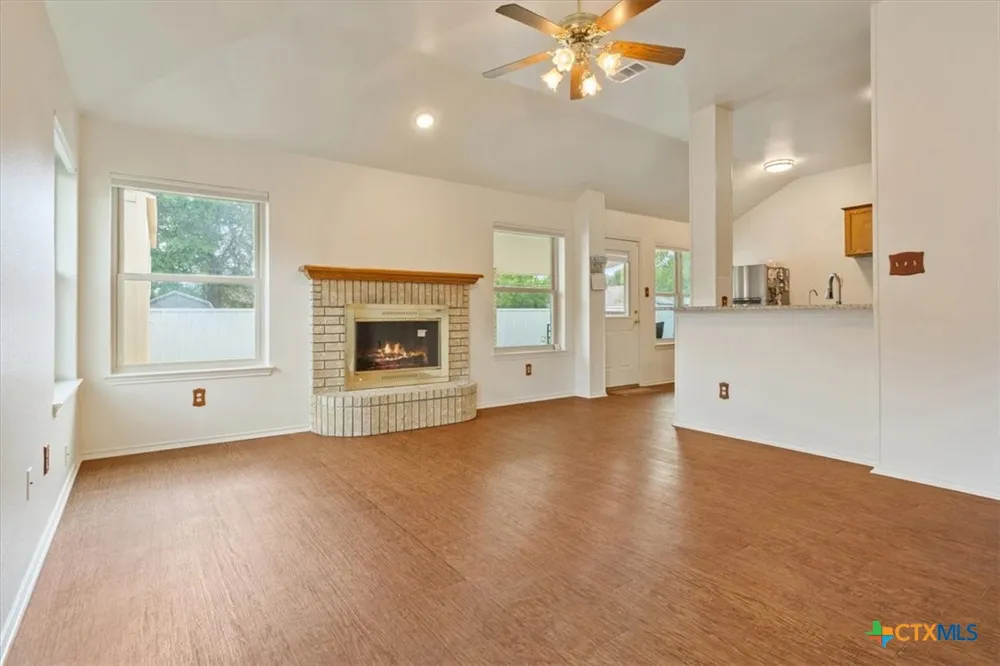 600 Hogan Drive Harker Heights, TX 76548