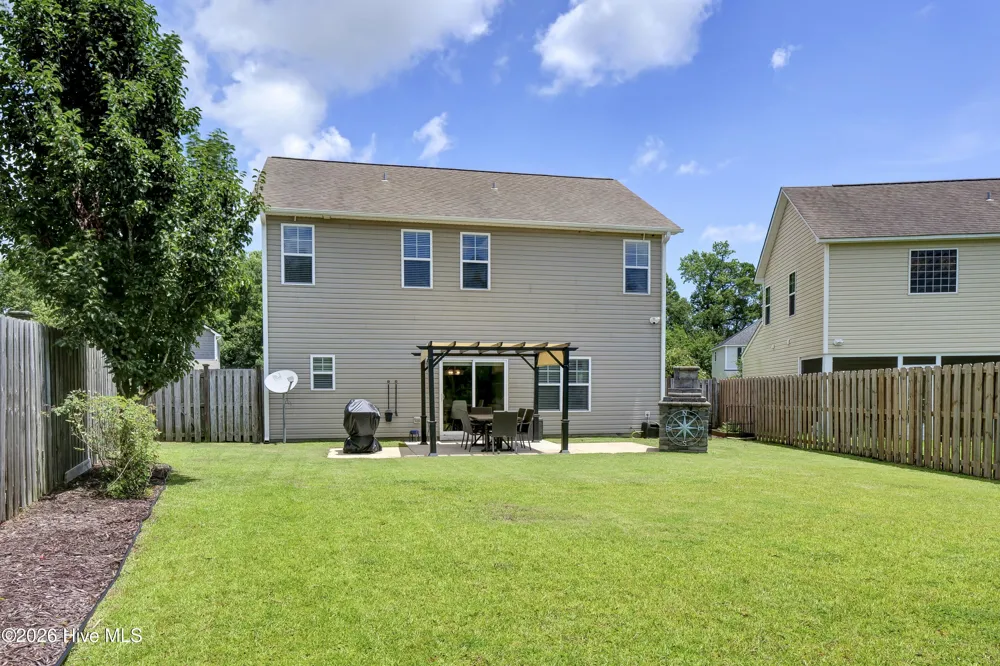 1528 Stones Edge Loop Wilmington, NC 28405