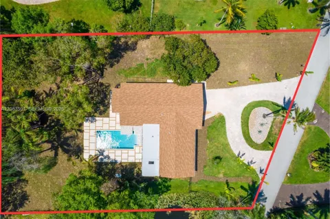 4700 SW 110th Ave