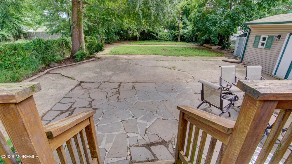 44 Briarwood Avenue Keansburg, NJ 07734