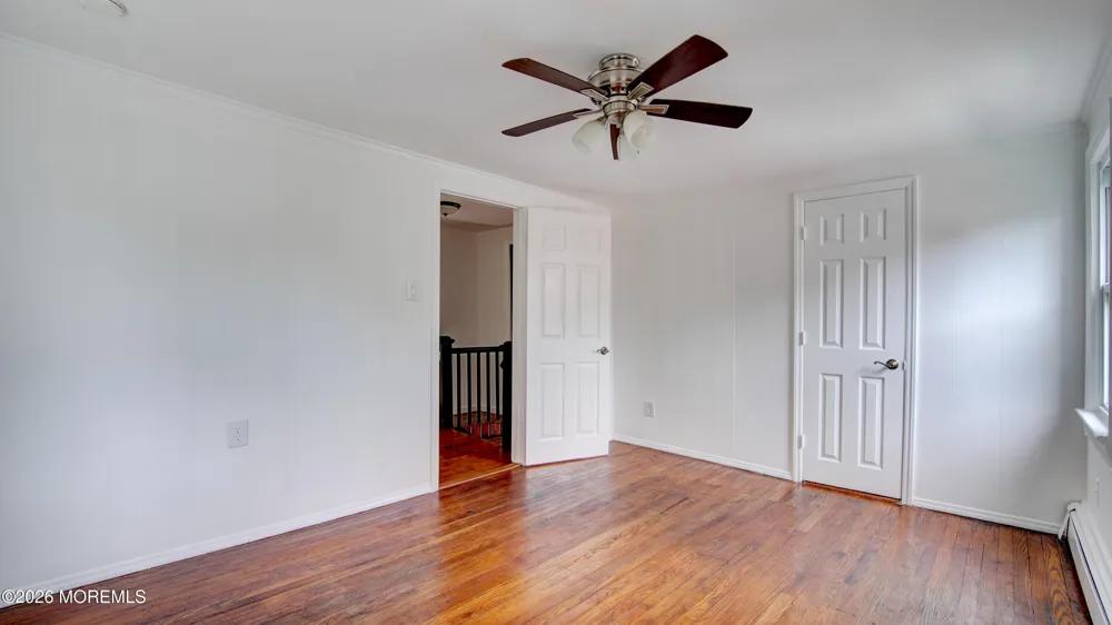 44 Briarwood Avenue Keansburg, NJ 07734