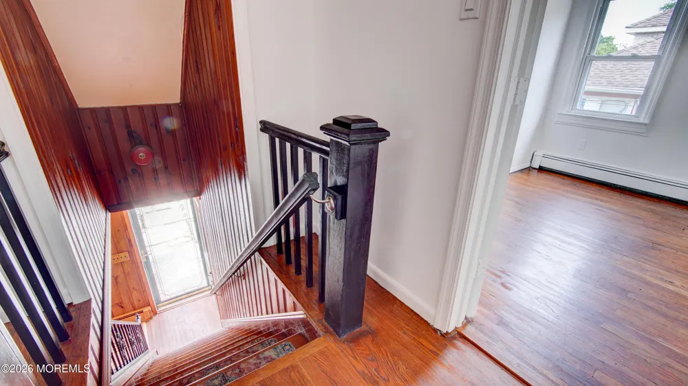 44 Briarwood Avenue Keansburg, NJ 07734