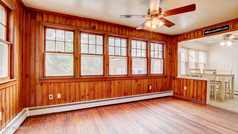 44 Briarwood Avenue Keansburg, NJ 07734
