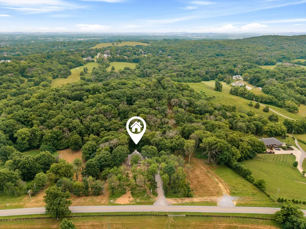 971 Palmer Rd Lebanon, TN 37090