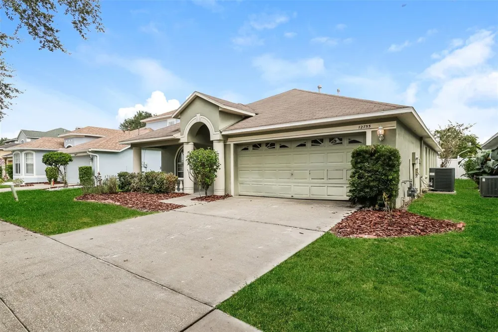 12755 STANDBRIDGE DRIVE Riverview, FL 33579