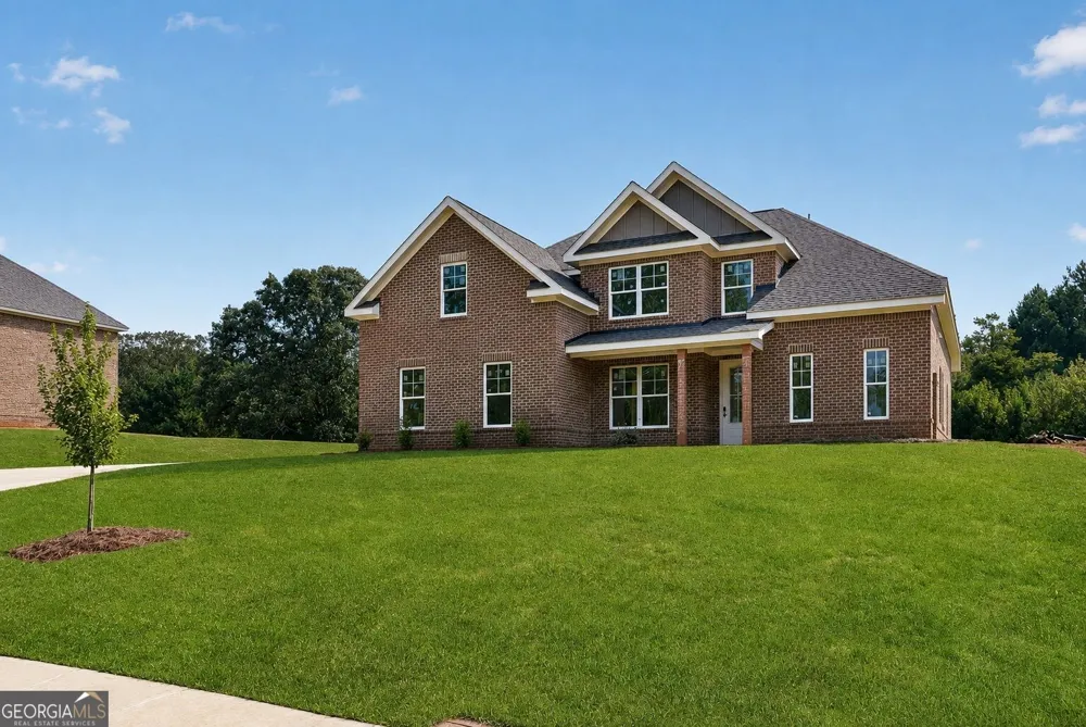 124 Patillo MNR Stockbridge, GA 30281