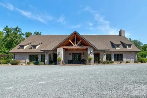 4223 Cedar Creek Road