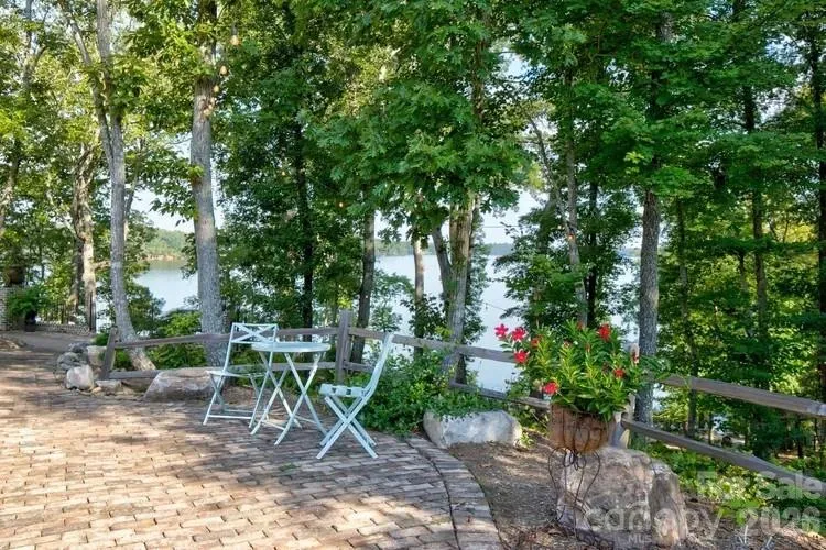 4223 Cedar Creek Road Lancaster, SC 29720