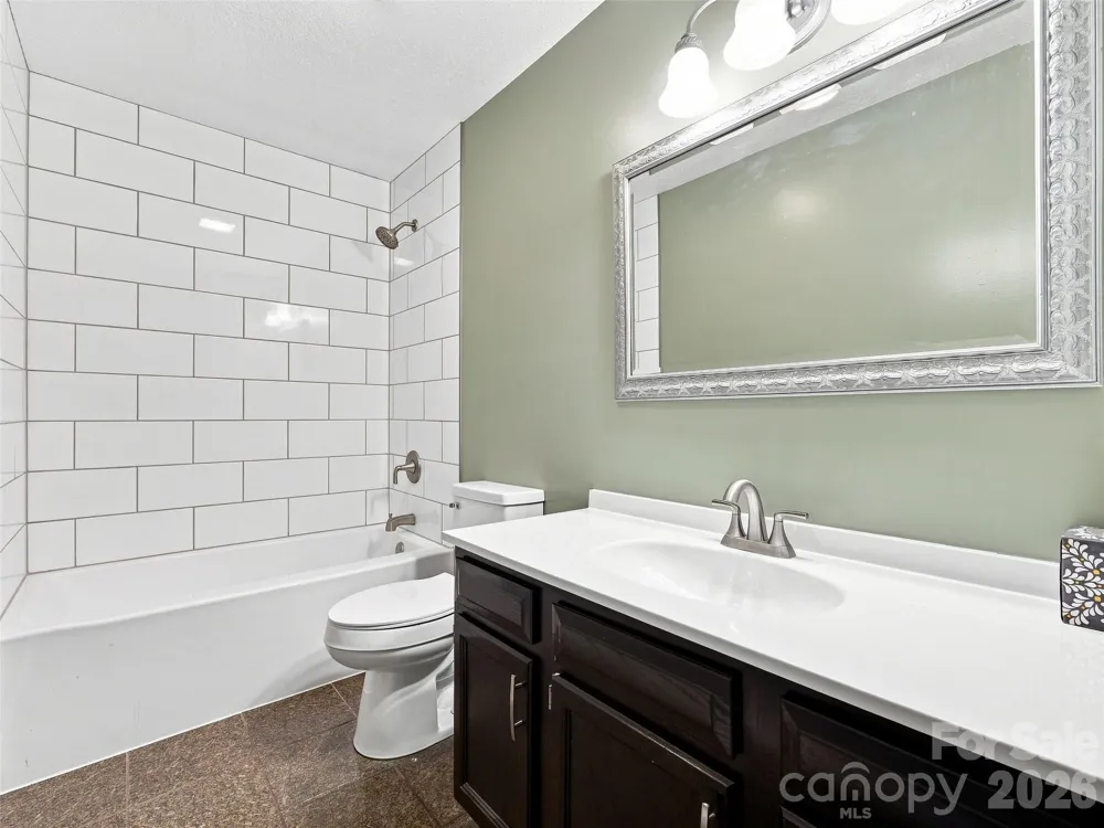 11 Brant Lane Weaverville, NC 28787