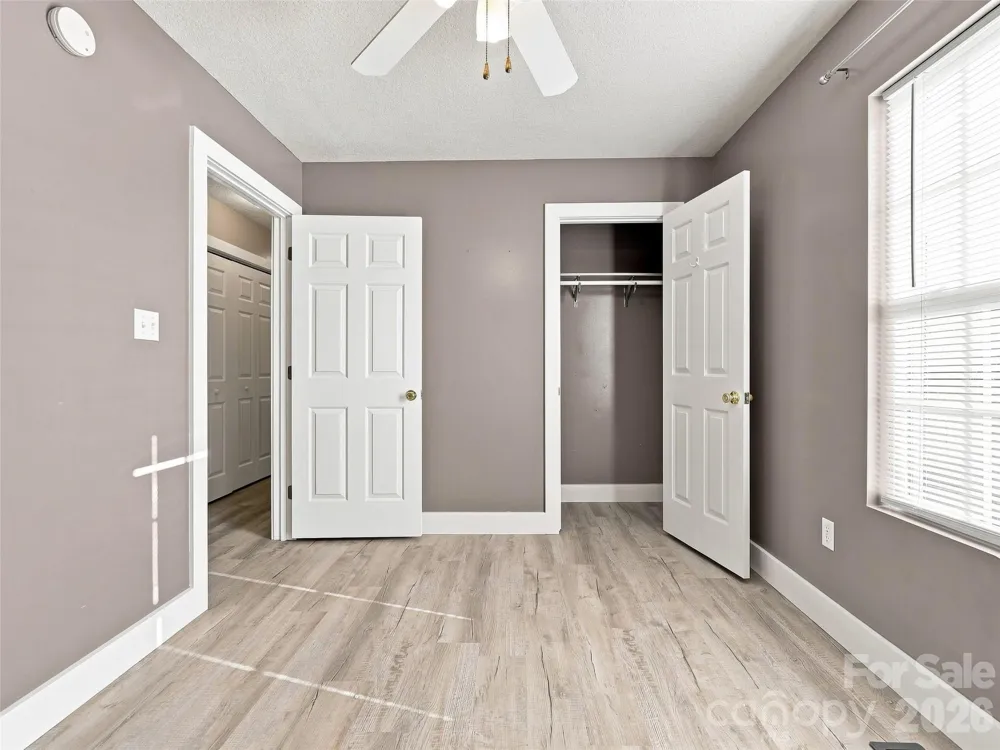 11 Brant Lane Weaverville, NC 28787