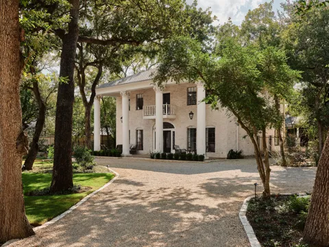 3613 Pinnacle Road
