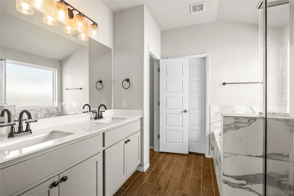 21204 Santa Rosa Avenue Lago Vista, TX 78645