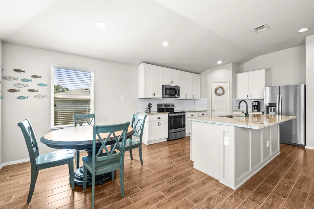 21204 Santa Rosa Avenue Lago Vista, TX 78645