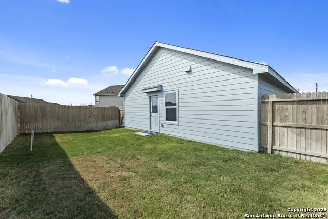 1732 Knoll Ridge New Braunfels, TX 78130