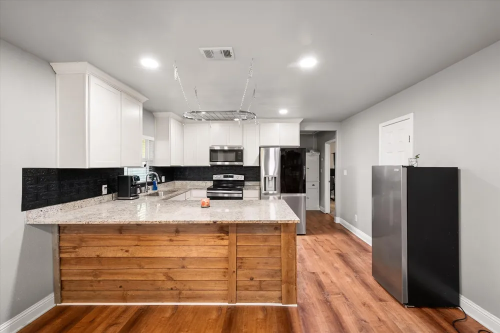 304 T A Carroll Avenue Corsicana, TX 75110