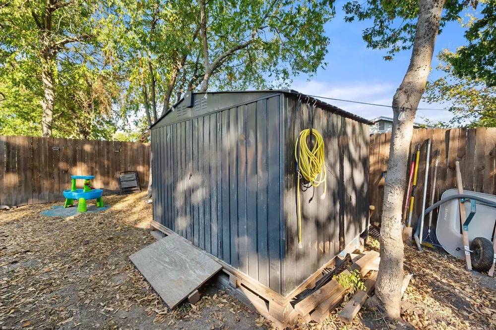304 T A Carroll Avenue Corsicana, TX 75110