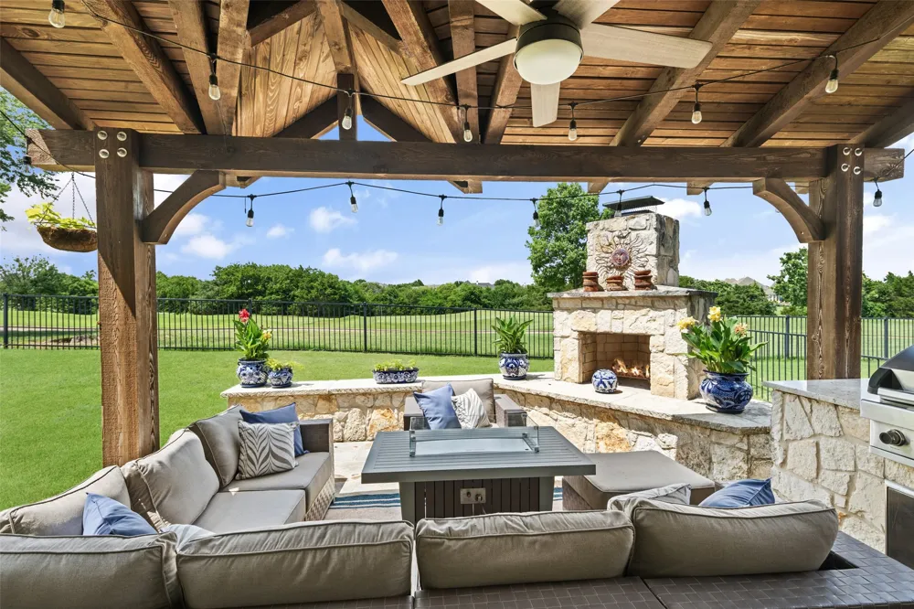 2801 Meadow Ridge Drive Prosper, TX 75078