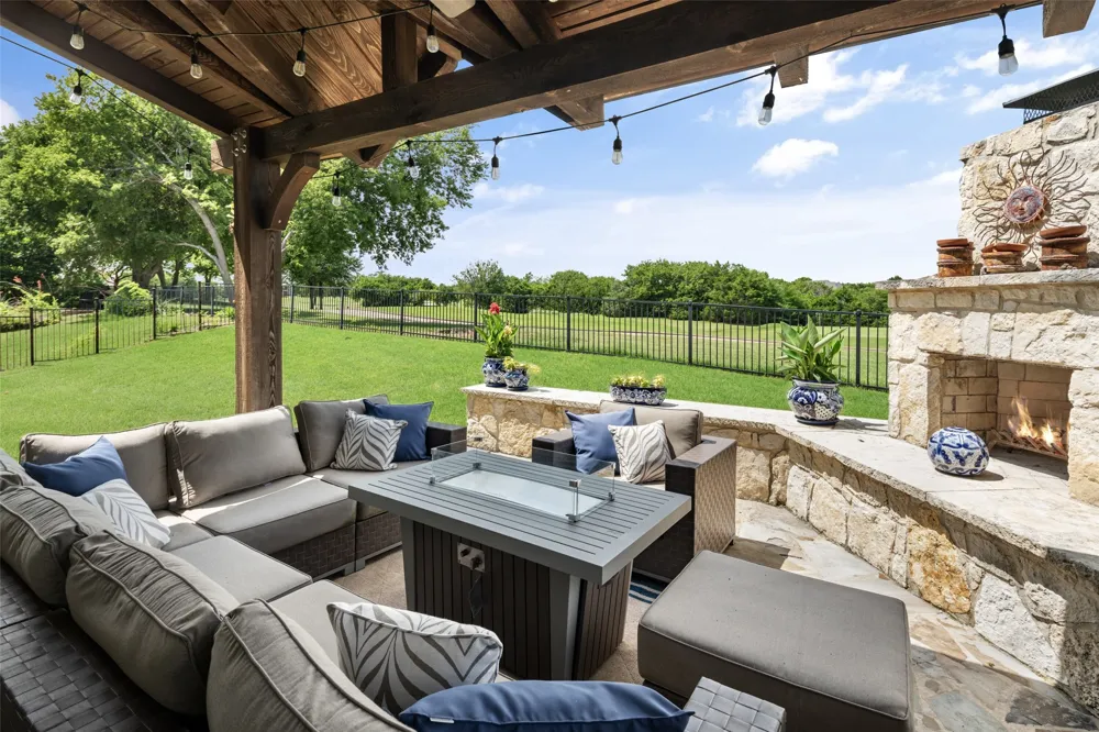 2801 Meadow Ridge Drive Prosper, TX 75078