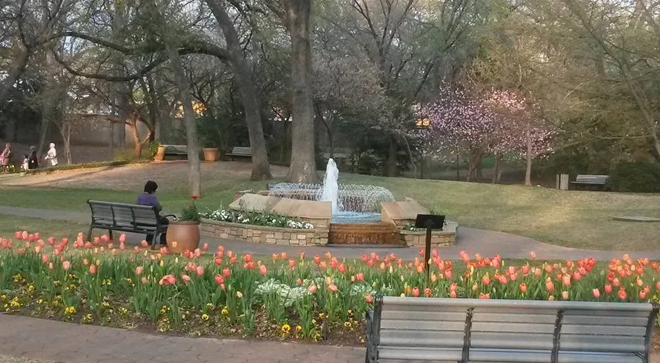 615 W Nash Street Grapevine, TX 76051