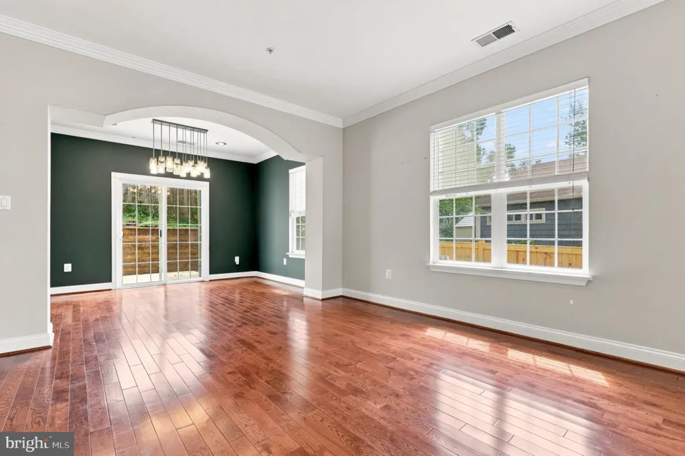 10717 BENTLEY LANE Kensington, MD 20895
