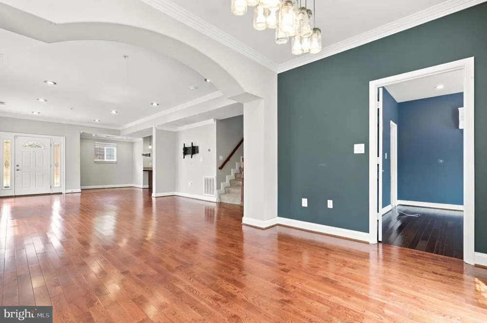 10717 BENTLEY LANE Kensington, MD 20895