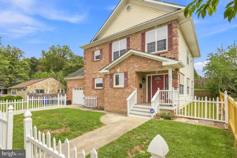 10717 BENTLEY LANE Kensington, MD 20895