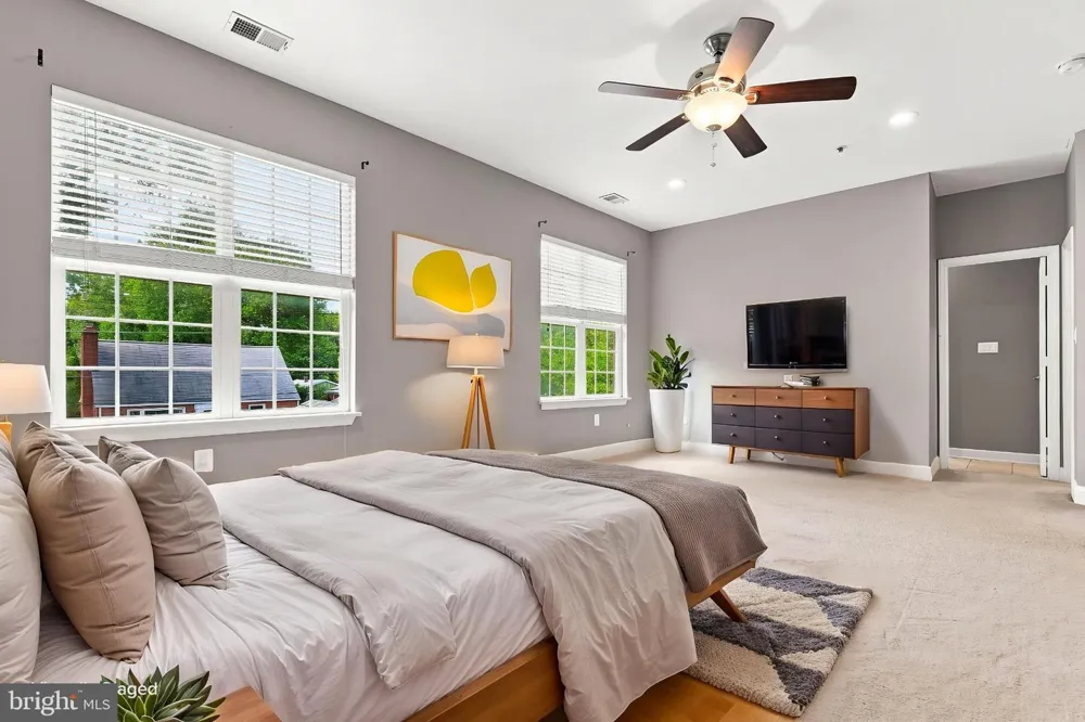 10717 BENTLEY LANE Kensington, MD 20895