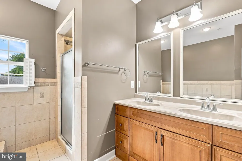 10717 BENTLEY LANE Kensington, MD 20895