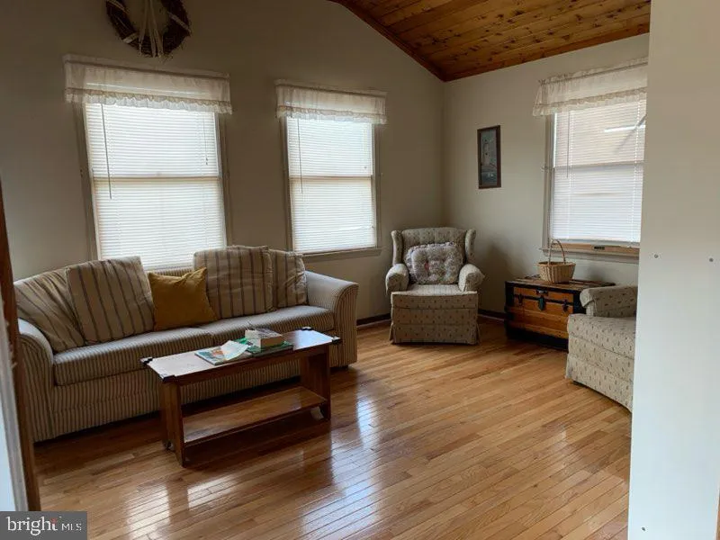 15 WAGON WHEEL ROAD Ocean View, DE 19970
