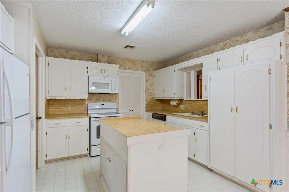 3509 Grizzly Bear Trail Temple, TX 76502