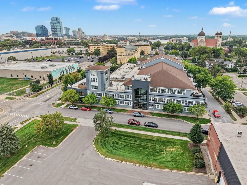 600 7th Street NW #214 Grand Rapids, MI 49504