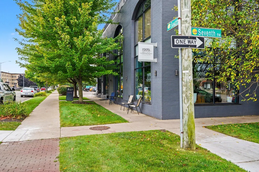 600 7th Street NW #214 Grand Rapids, MI 49504