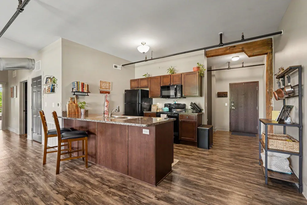 600 7th Street NW #214 Grand Rapids, MI 49504
