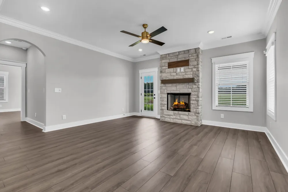 3721 Stillwater Point Clarksville, TN 37043