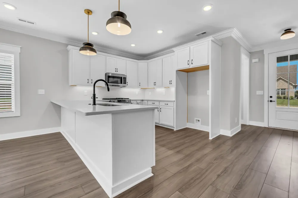 3721 Stillwater Point Clarksville, TN 37043