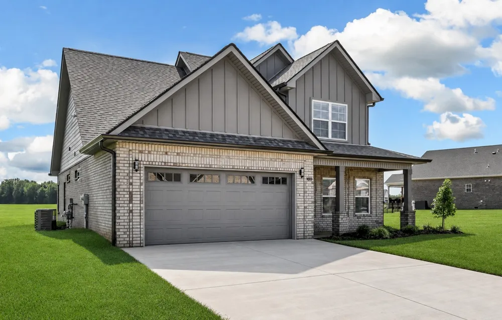 3721 Stillwater Point Clarksville, TN 37043