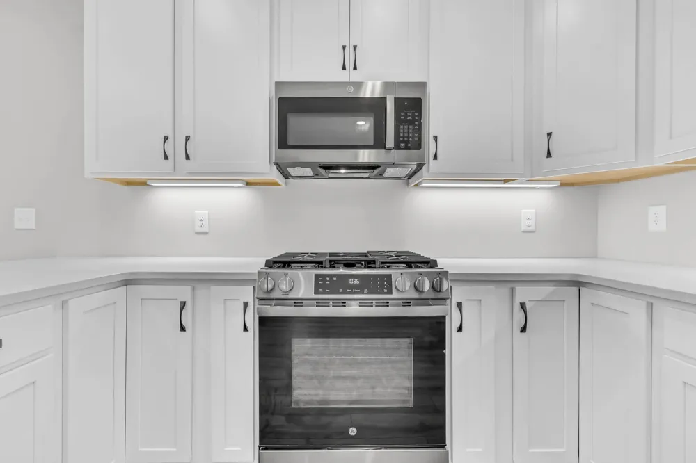 3721 Stillwater Point Clarksville, TN 37043