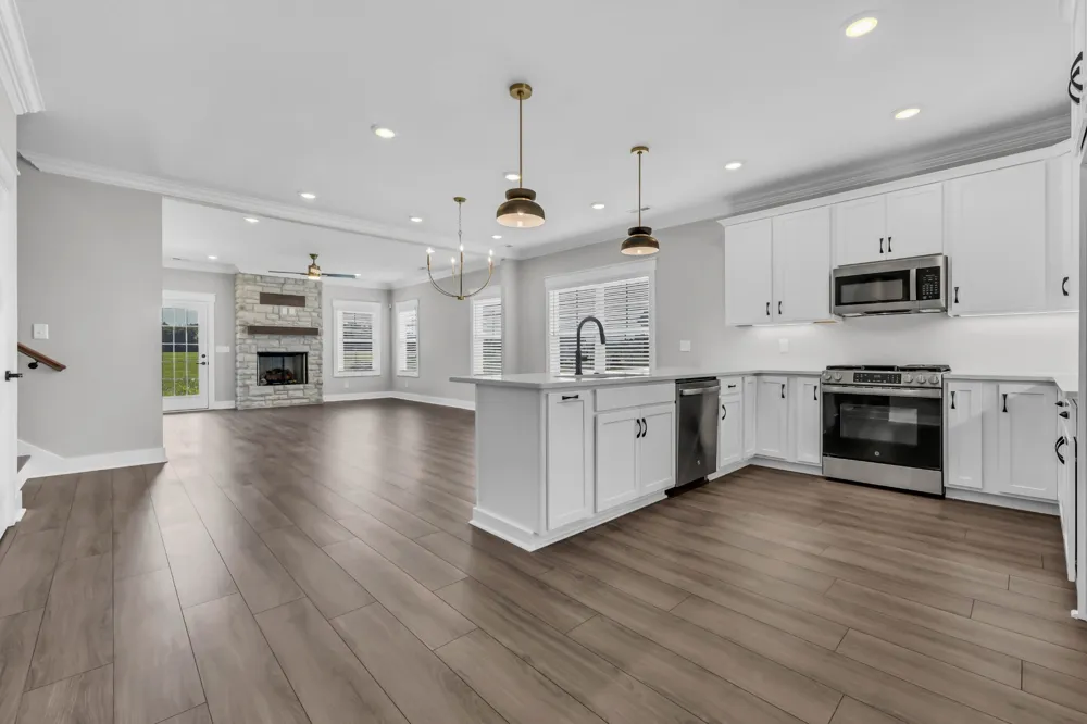 3721 Stillwater Point Clarksville, TN 37043