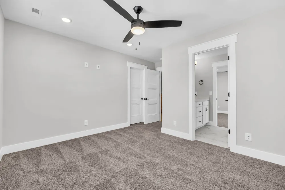 3721 Stillwater Point Clarksville, TN 37043