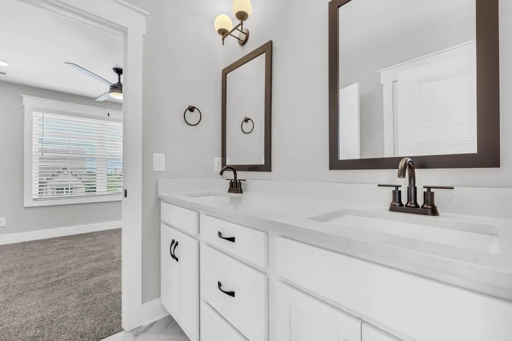 3721 Stillwater Point Clarksville, TN 37043