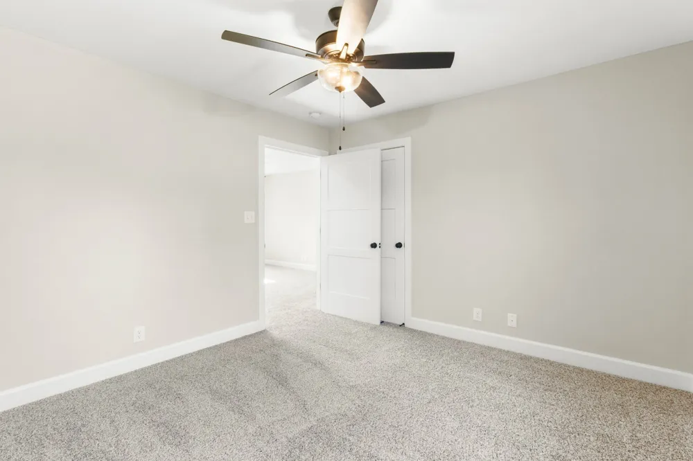 1087 Gratton Rd Clarksville, TN 37043
