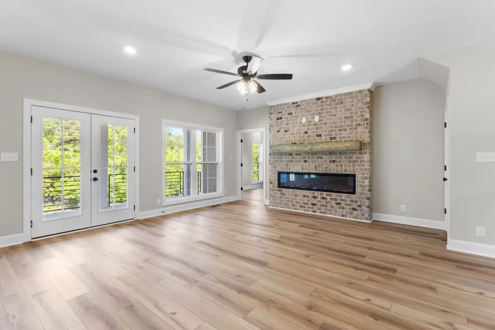 1087 Gratton Rd Clarksville, TN 37043