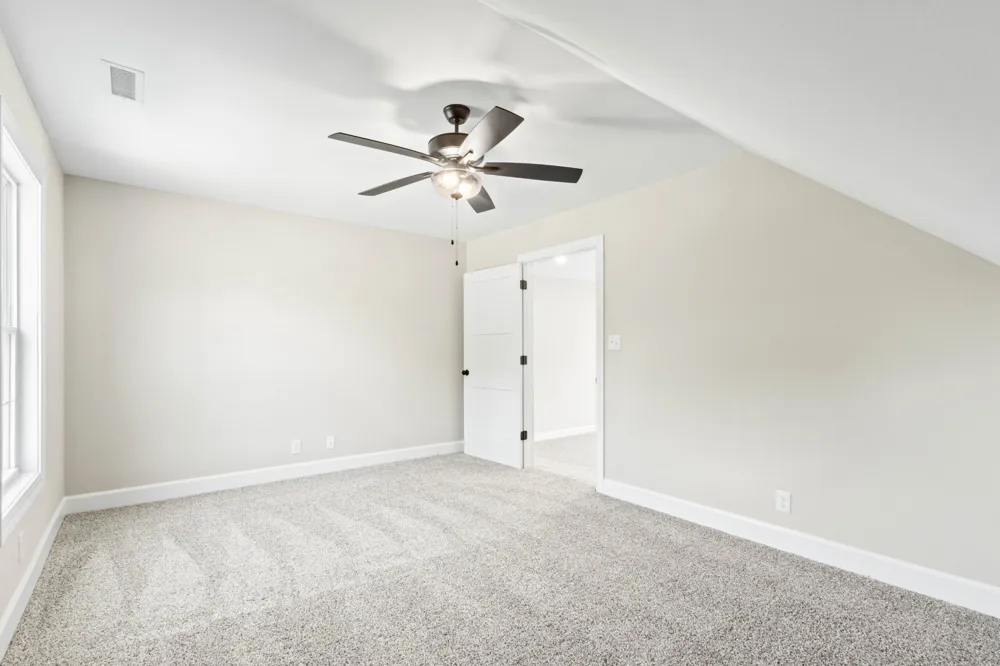 1087 Gratton Rd Clarksville, TN 37043