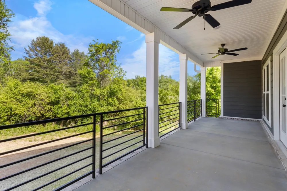 1087 Gratton Rd Clarksville, TN 37043