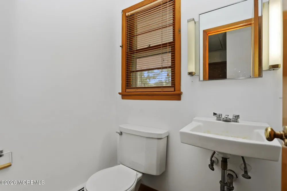 1503 Romaine Parkway Ocean, NJ 07712